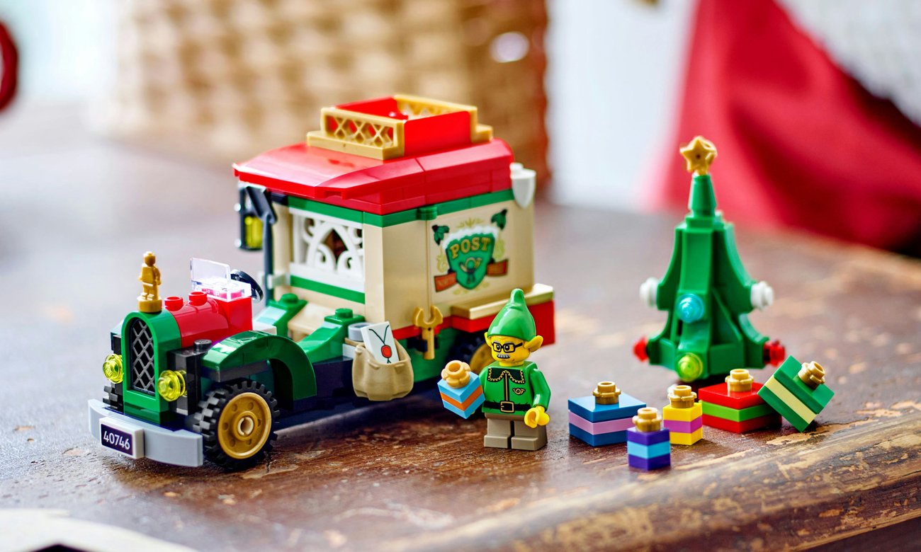 LEGO Iconic 40746 Ciężarówka świętego mikołaja