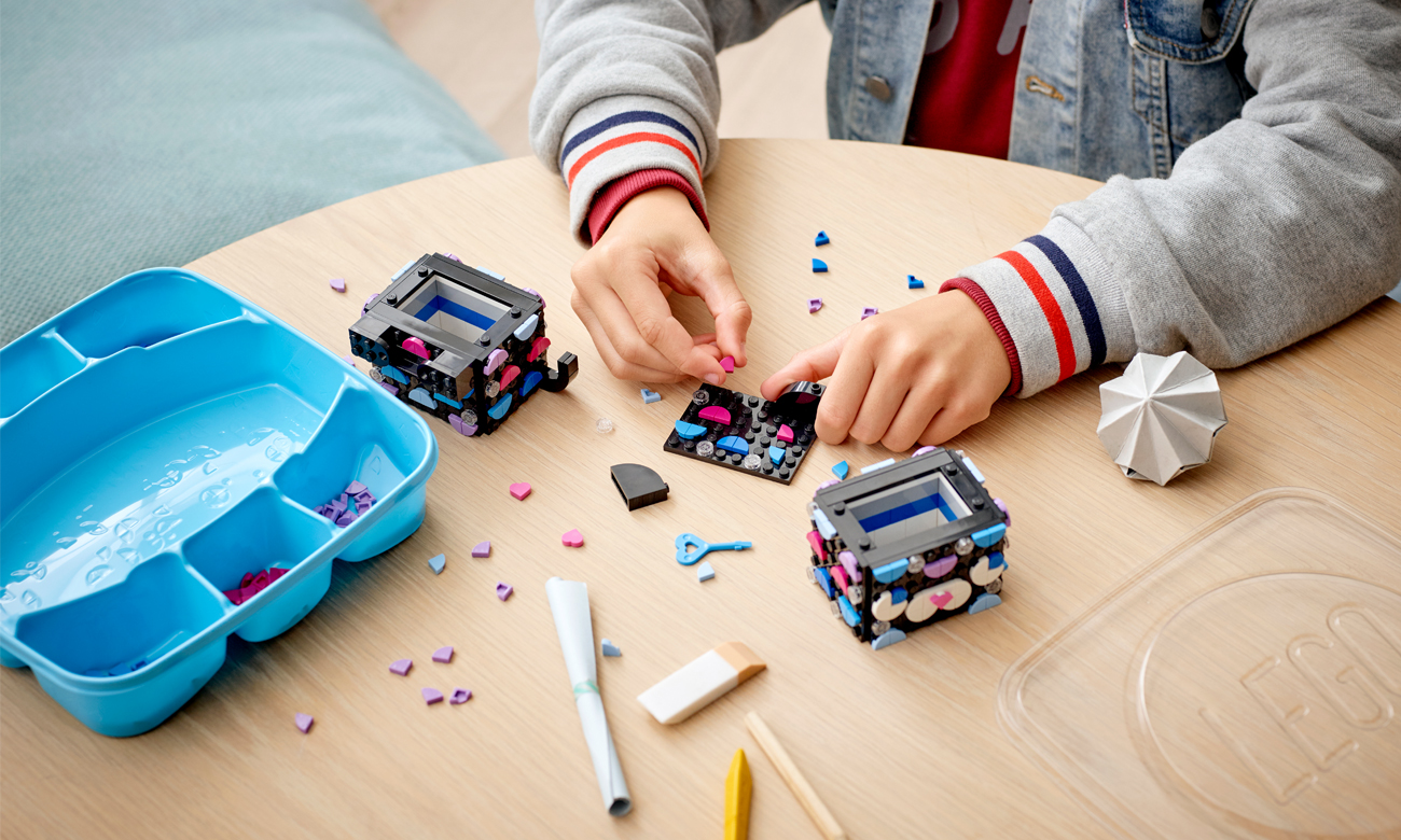 bransoletka z klocków lego