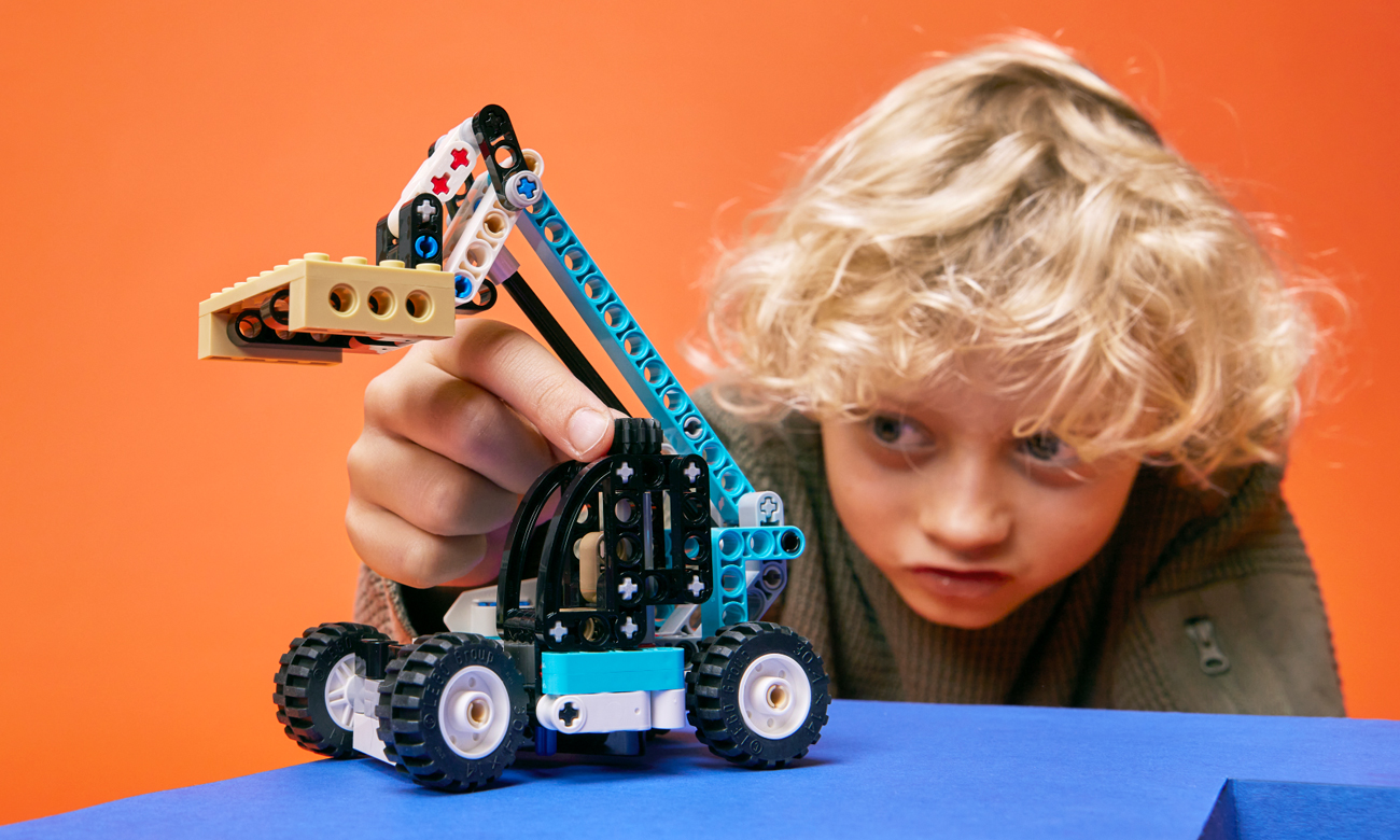 koparka z klocków lego