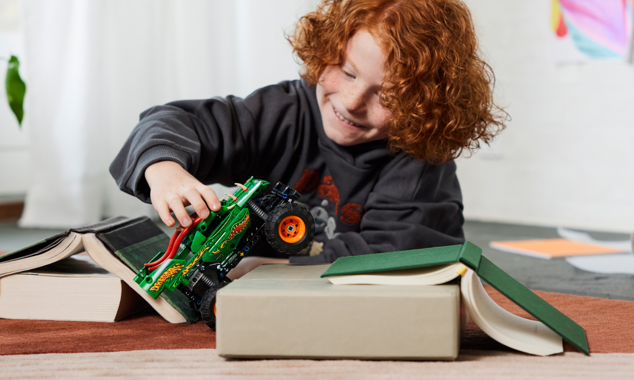 monster truck z klocków lego