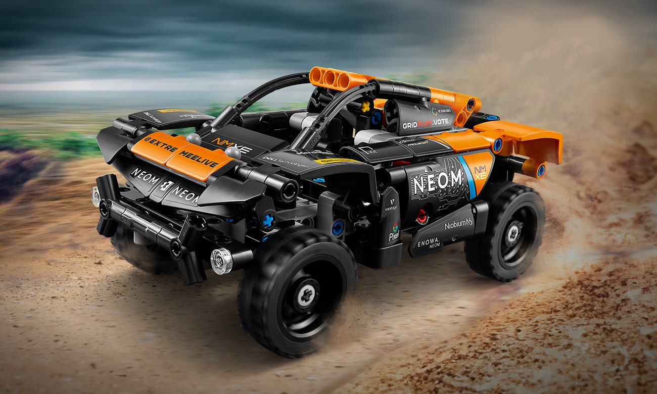 LEGO Technic 42166 NEOM McLaren Extreme E Race Car