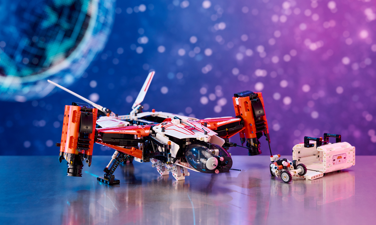 Транспортний космічний корабель LEGO Technic VTOL LT81