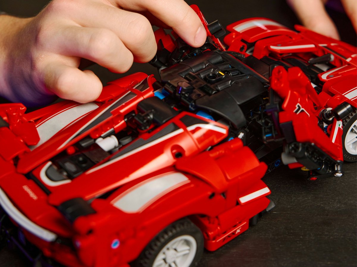 LEGO Technic 42212 Ferrari FXX K