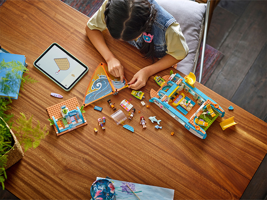 LEGO Friends 42664 Przygoda na łodzi składanie