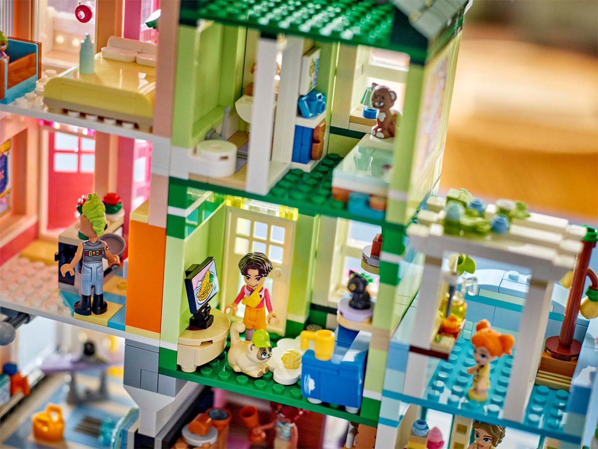 LEGO Friends 42670 Heartlake City Wohn- und Einkaufsstraße