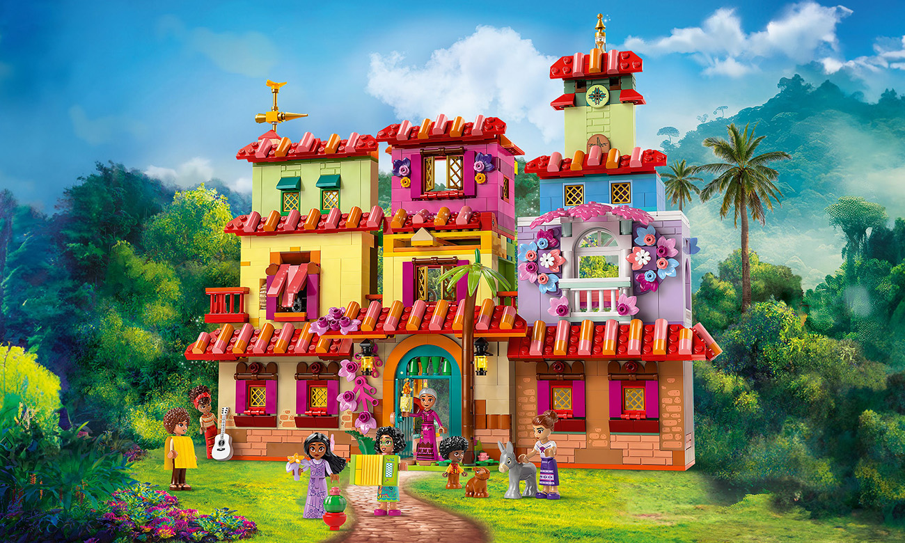 Lego Disney 43245 Magic Madrigal House: продажа, цена в Львове.  Конструкторы от 