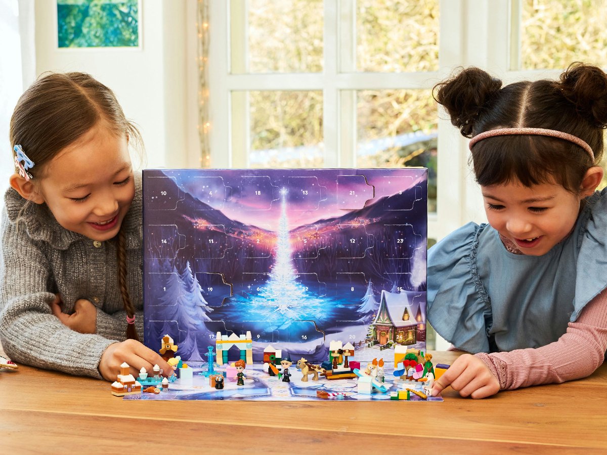 LEGO Disney 43273 Kalendarz adwentowy na 2025 rok