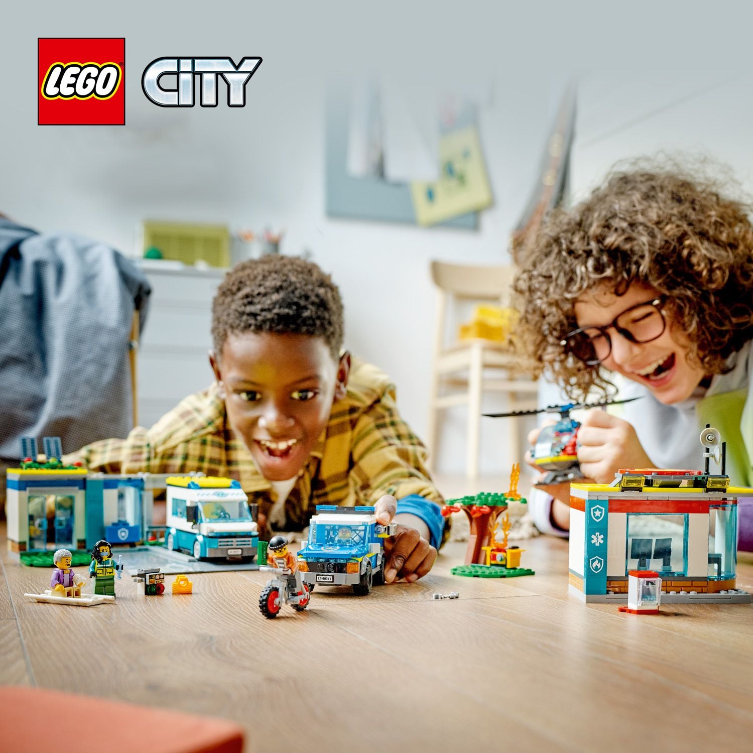 Zestaw z policją, strażą i karetką