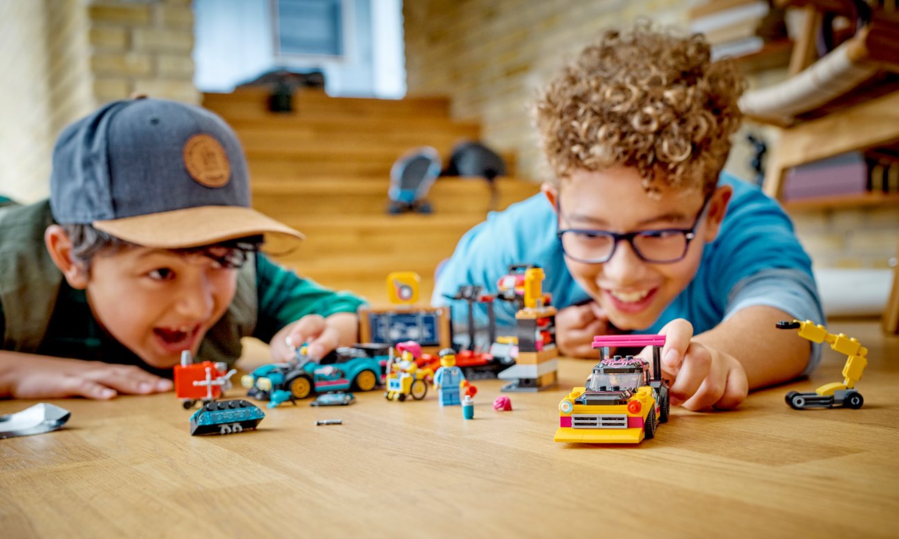 zestaw klocków lego city z warsztatem samochodowym