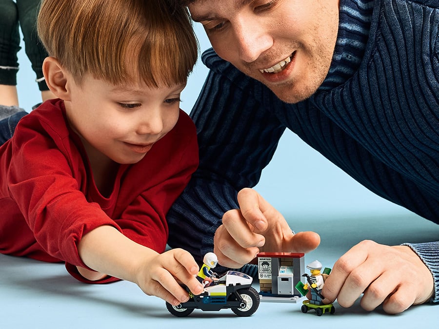 LEGO City 60455 Pościg na motocyklu policyjnym zabawa