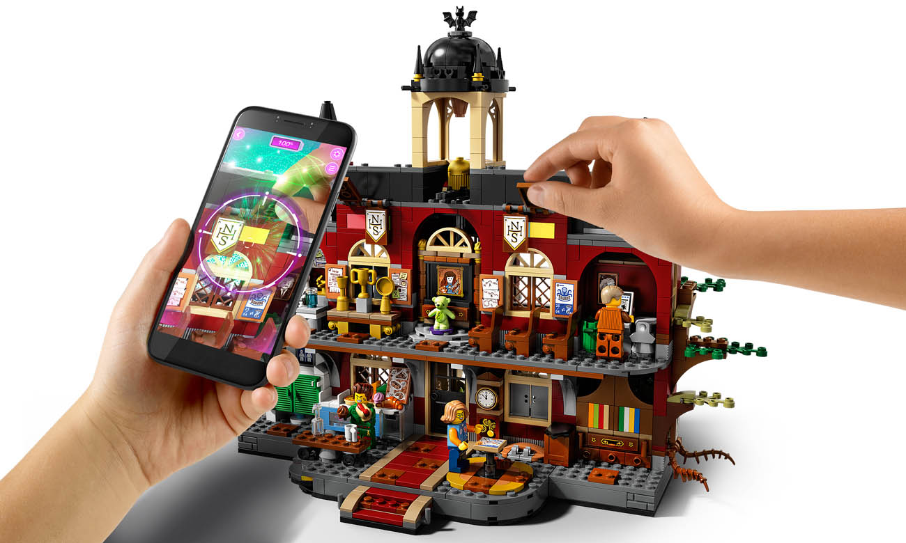LEGO® Hidden Side™ 70425 Nawiedzone liceum w Newbury