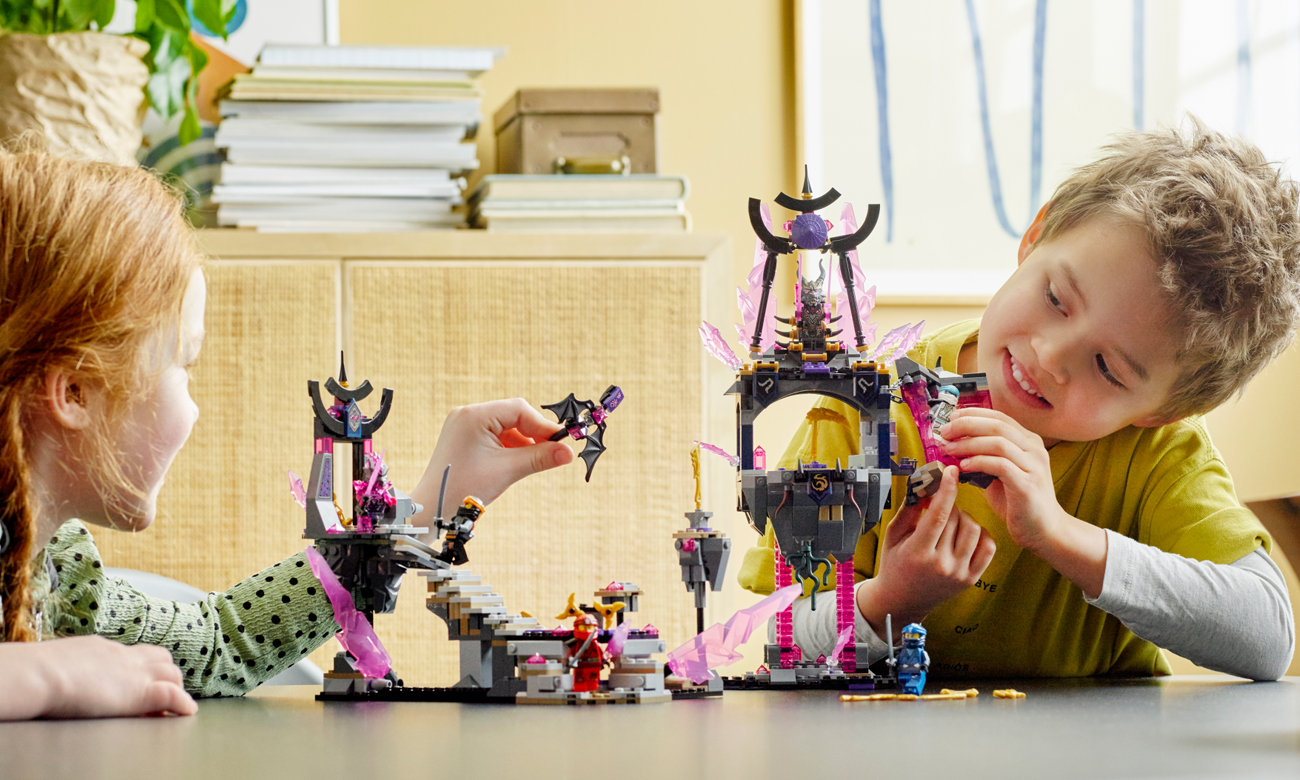 zestaw klocków lego ninja