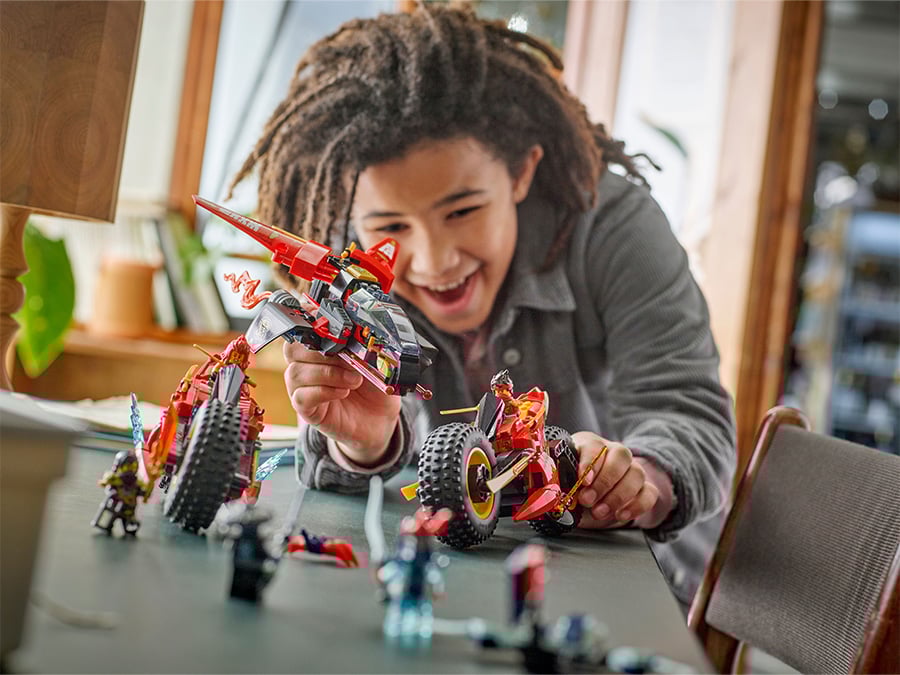 LEGO NINJAGO Pojazd bojowy ninja 71844 zabawa
