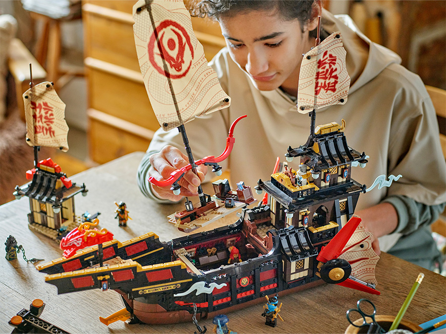 LEGO NINJAGO Perła Świątyni 71848 zabawa