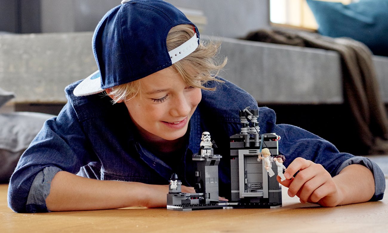 LEGO® 75229