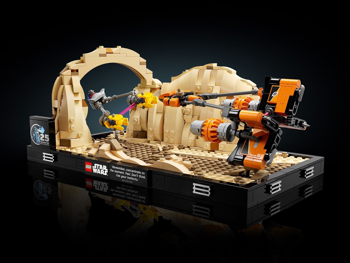 LEGO Star Wars 75380 Mos Espa Podrace Diorama