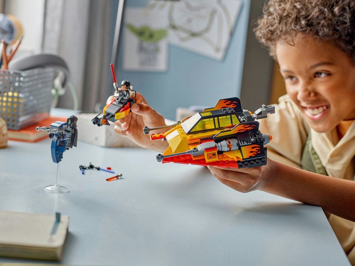 LEGO® Star Wars™ Płomienny śmigacz śnieżny 75414