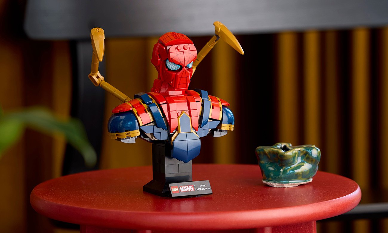 LEGO Marvel Popiersie Iron Spider-Mana 76326
