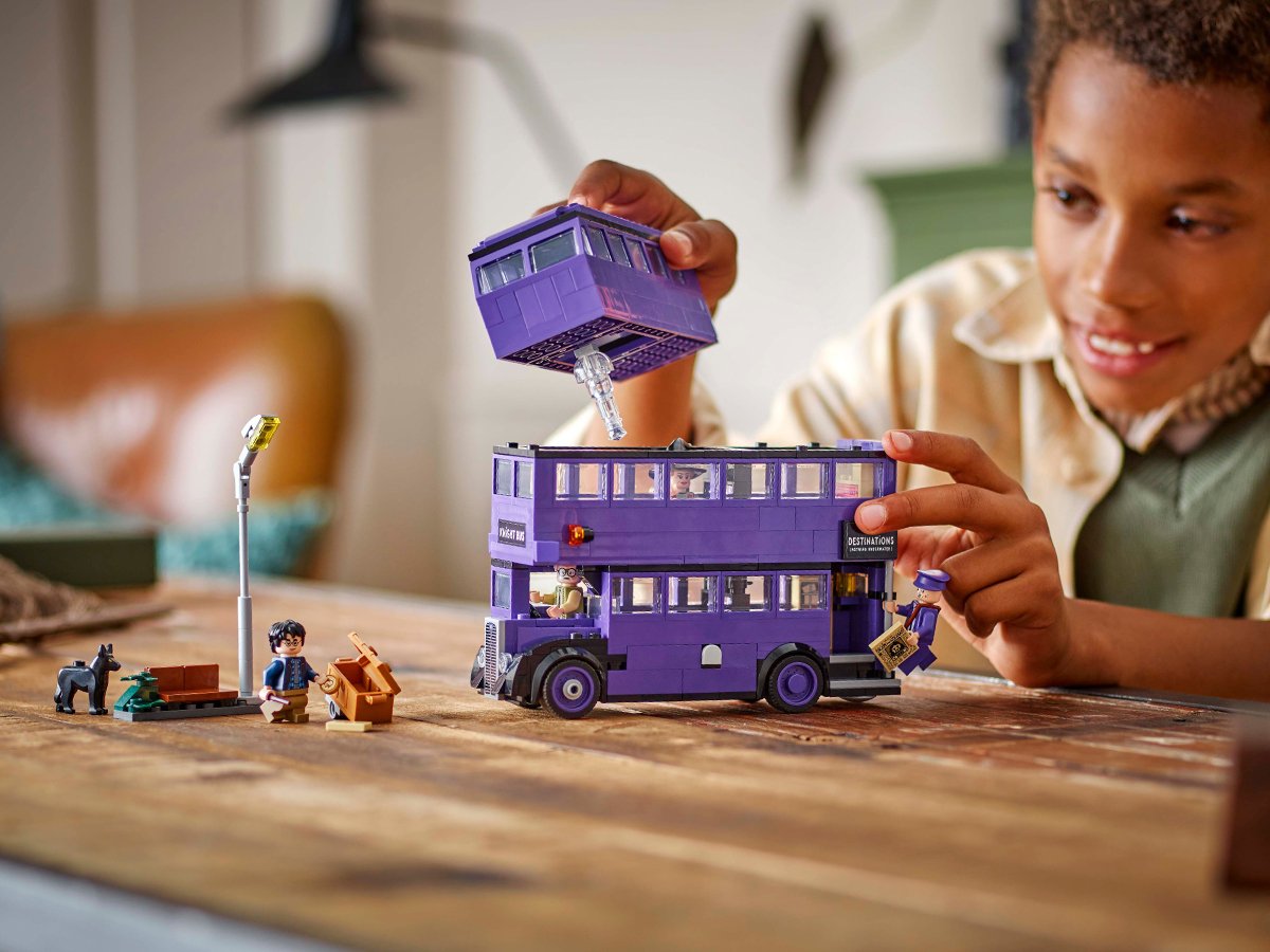 LEGO Harry Potter 76446 Przygoda na pokładzie Błędnego Rycerza