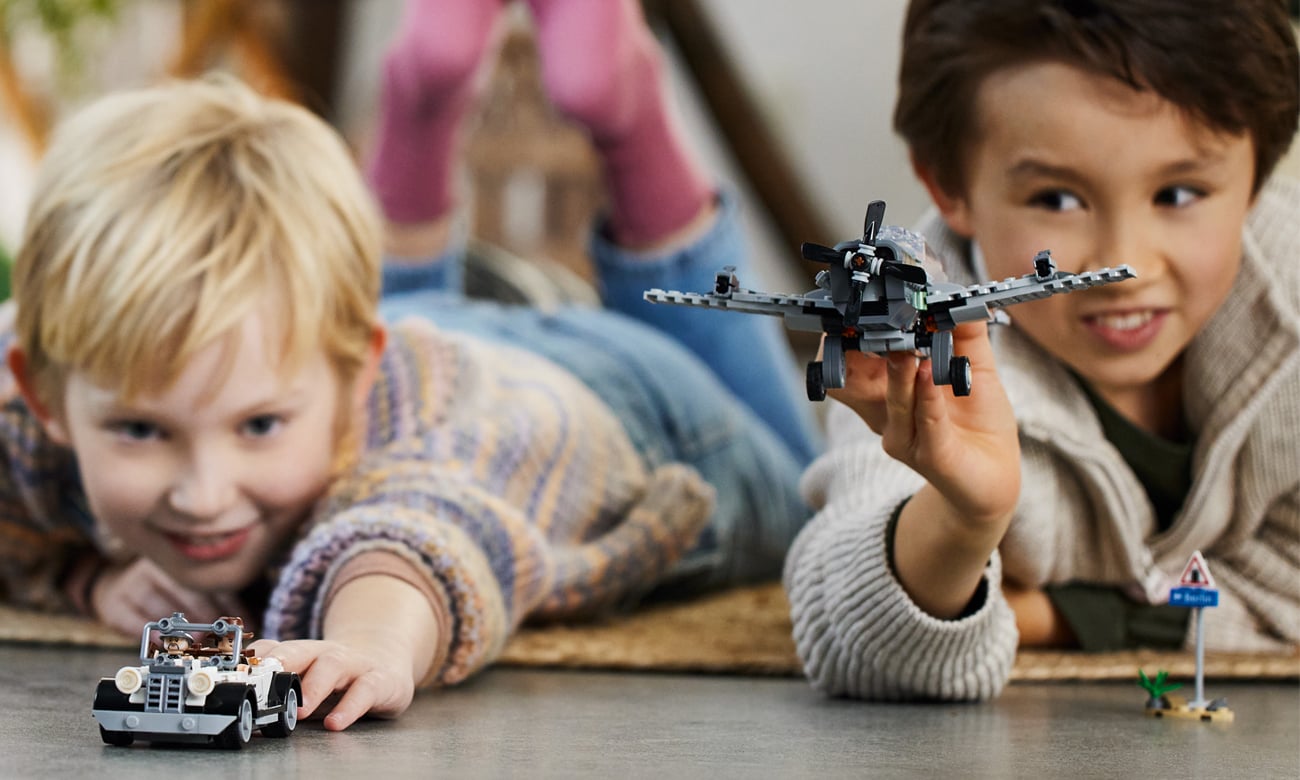 zestaw klocków lego z filmu indiana jones