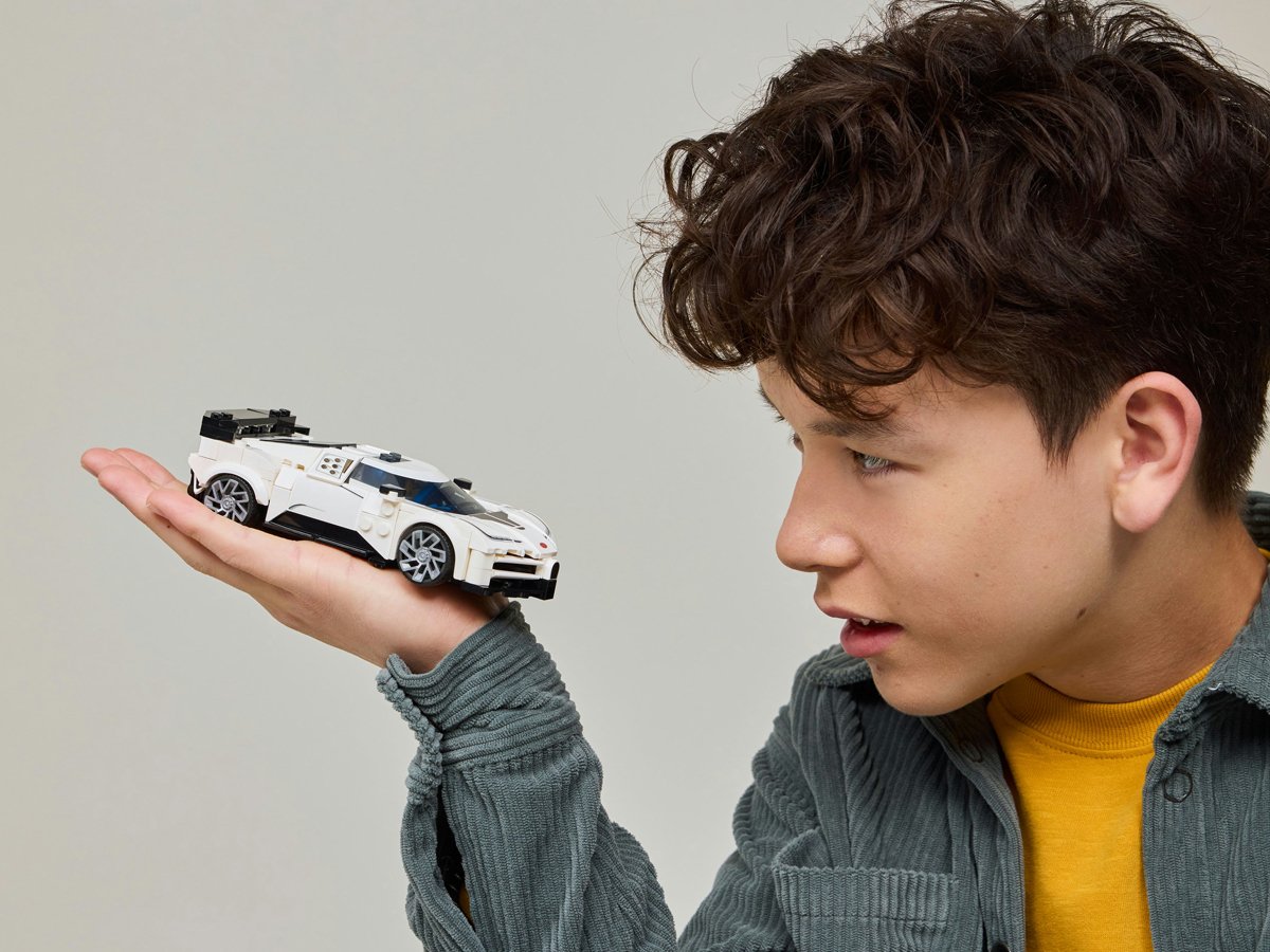 LEGO Speed Champions Hipersamochód Bugatti Centodieci 77240