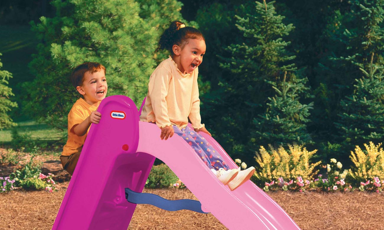 Bezpieczna duża zjeżdżalnia od Little Tikes