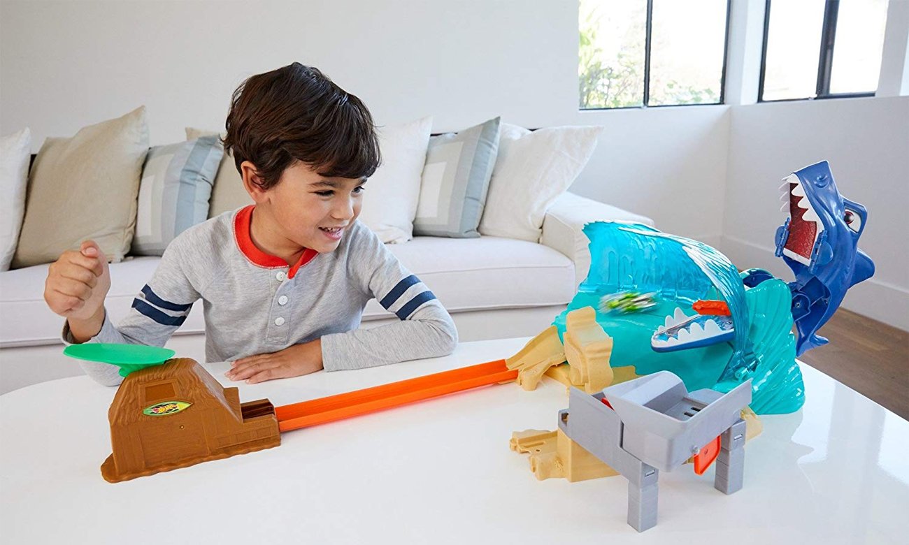 Mattel Hot Wheels Atak Rekina