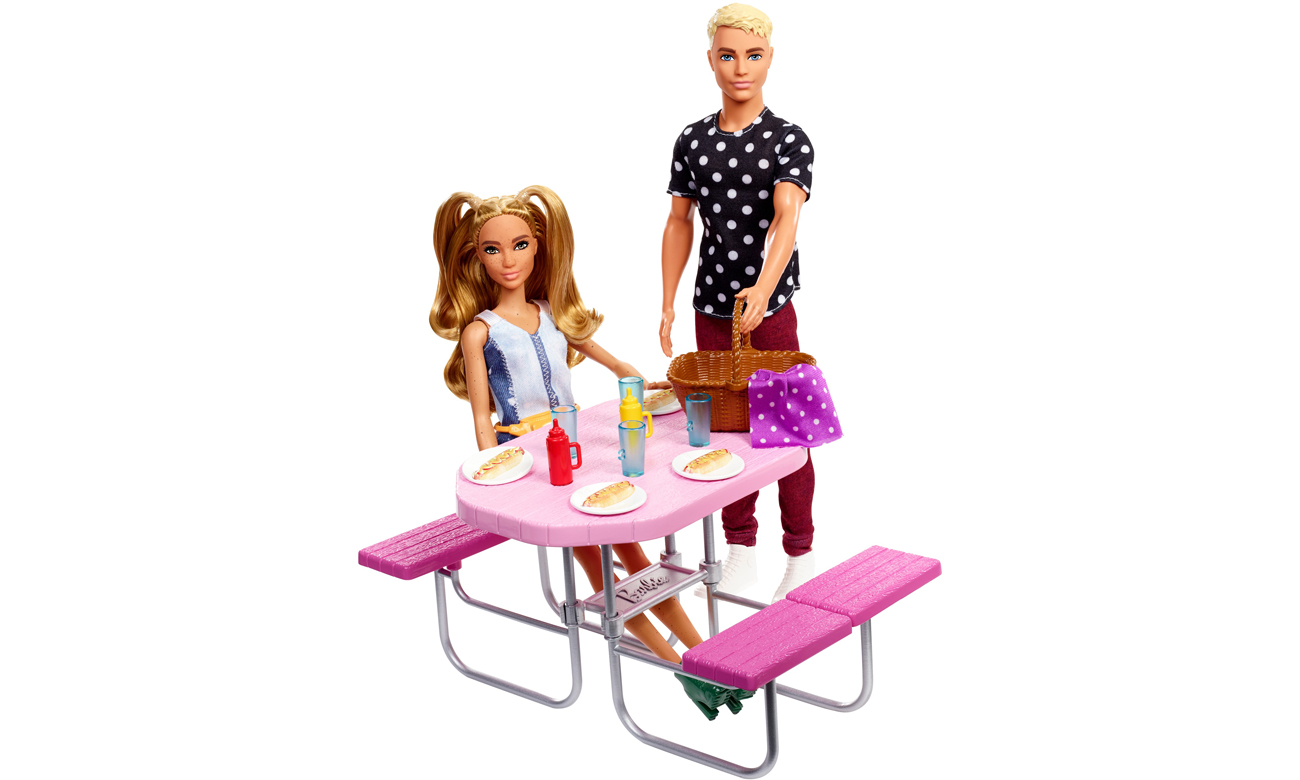 Mattel Barbie Mebelki ogrodowe Stół piknikowy