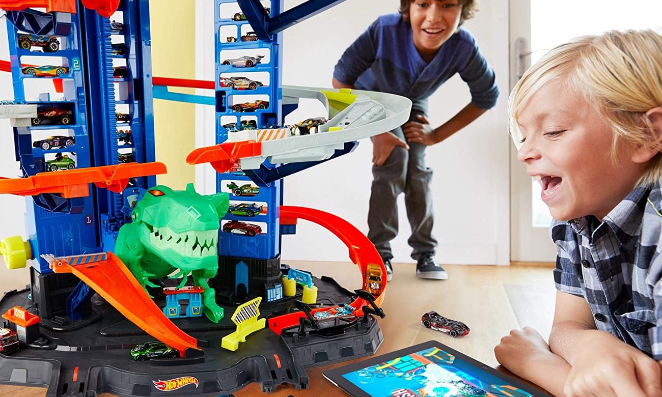 zestaw hot wheels city goryl