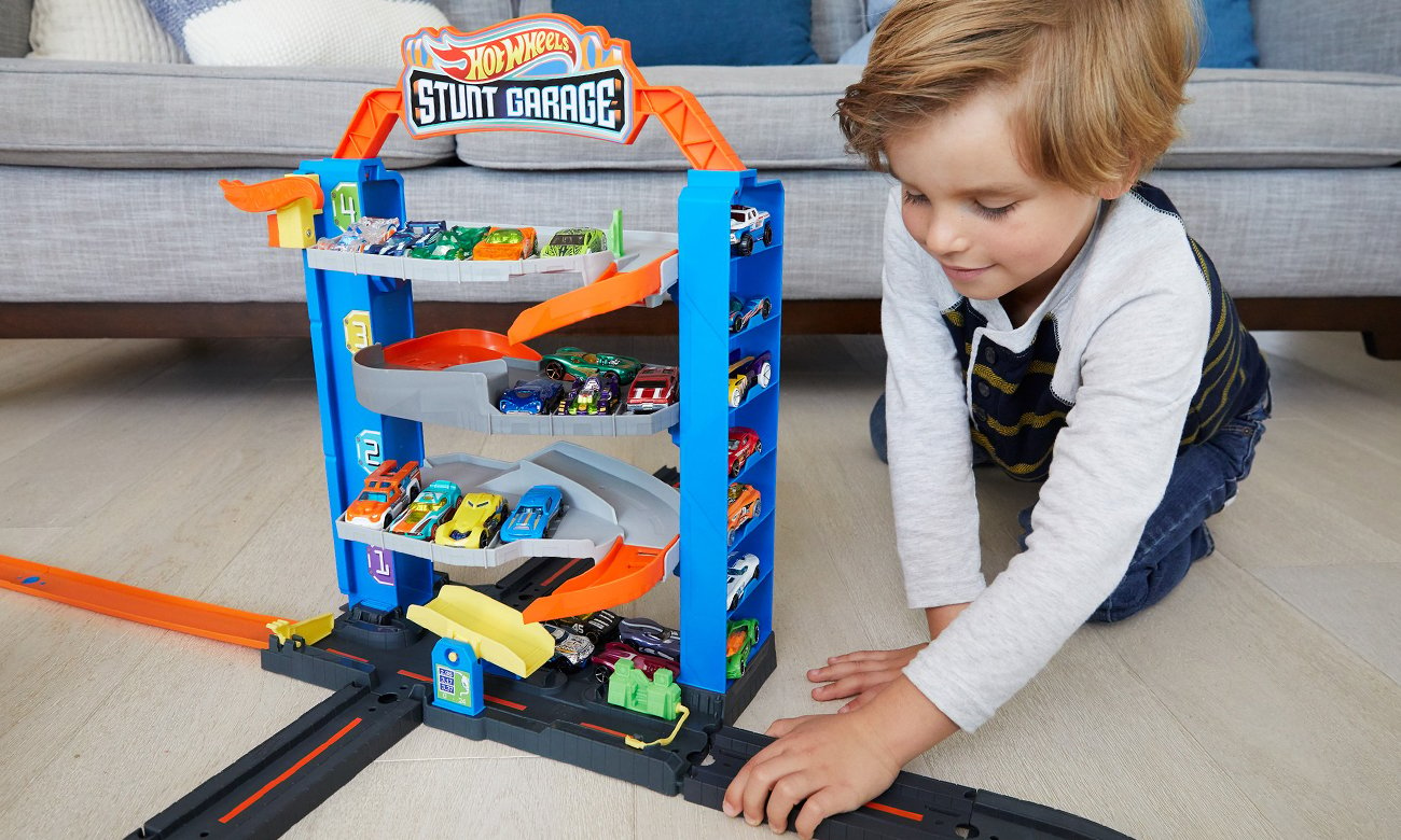 Mattel Hot Wheels Stunt Garage