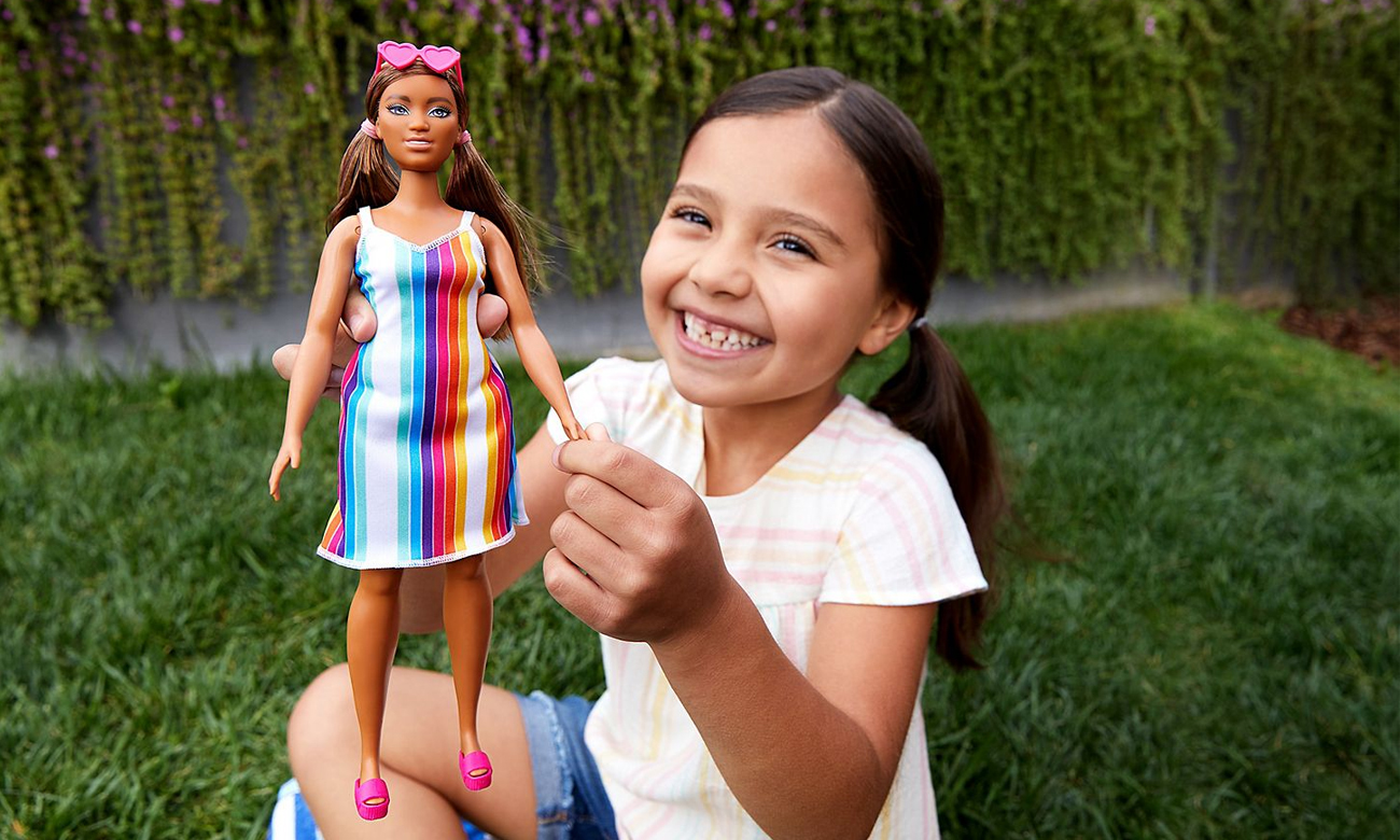 Mattel Barbie Loves the Ocean Brązowe włosy