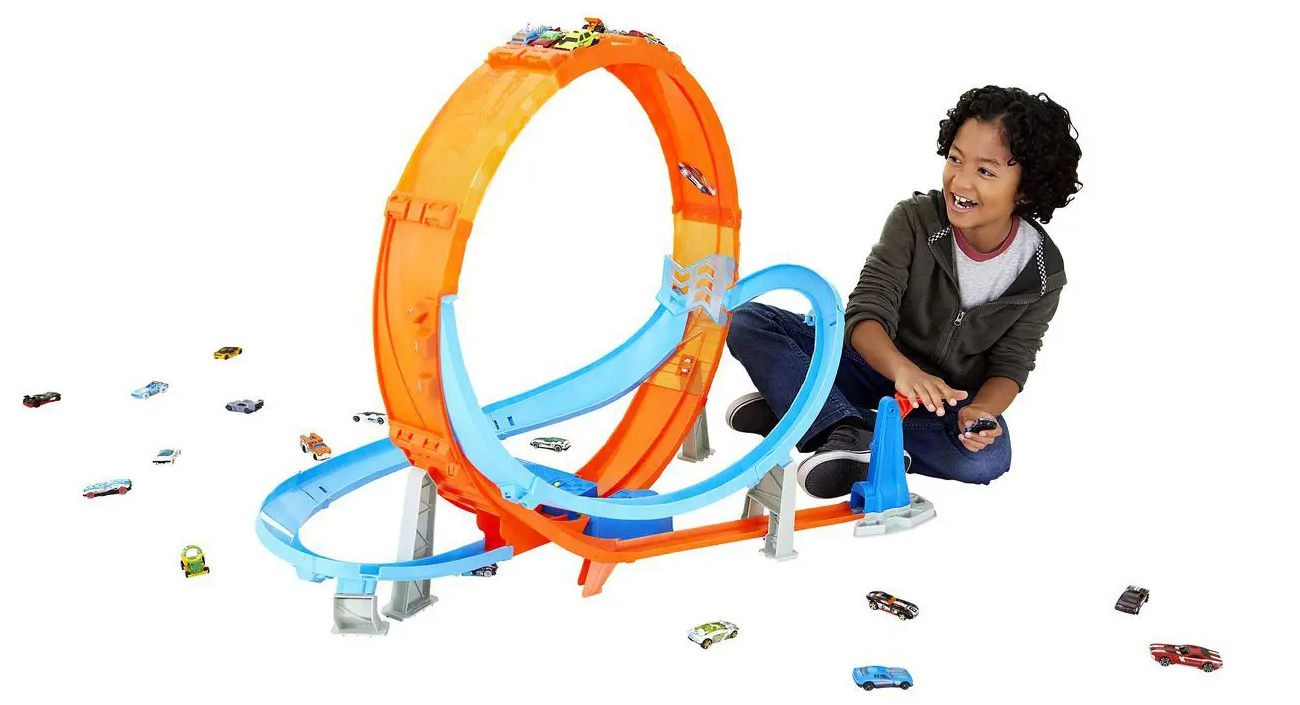 Mattel Hot Wheels Kaskaderska gigapętla