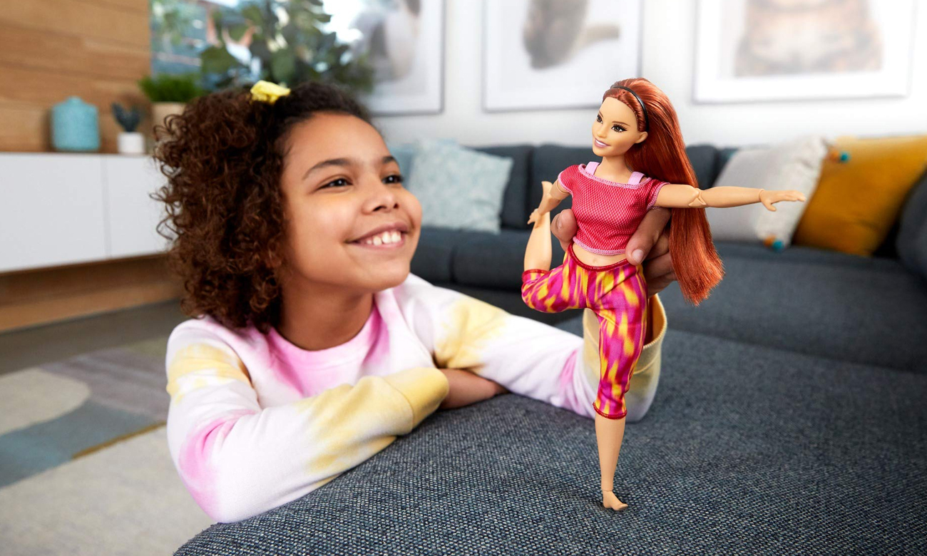Mattel Barbie Made To Move Gimnastyczka Lalka Czerwone Ubranko