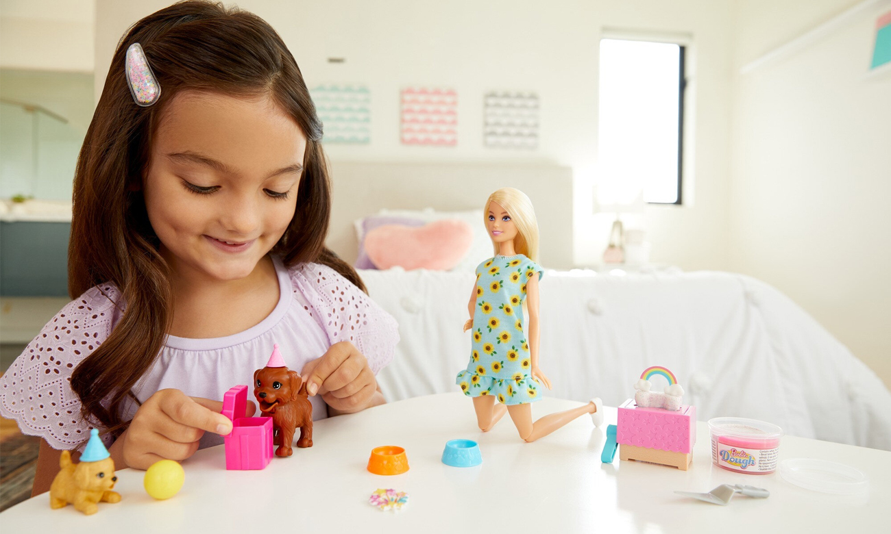 Mattel Barbie Przyjęcie dla szczeniaczka