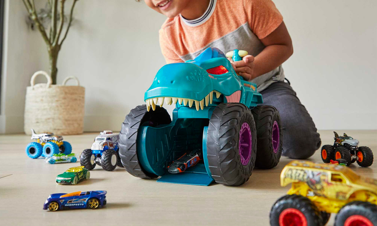 Mattel Hot Wheels Monster Trucks Pożeracz aut Mega Wrex