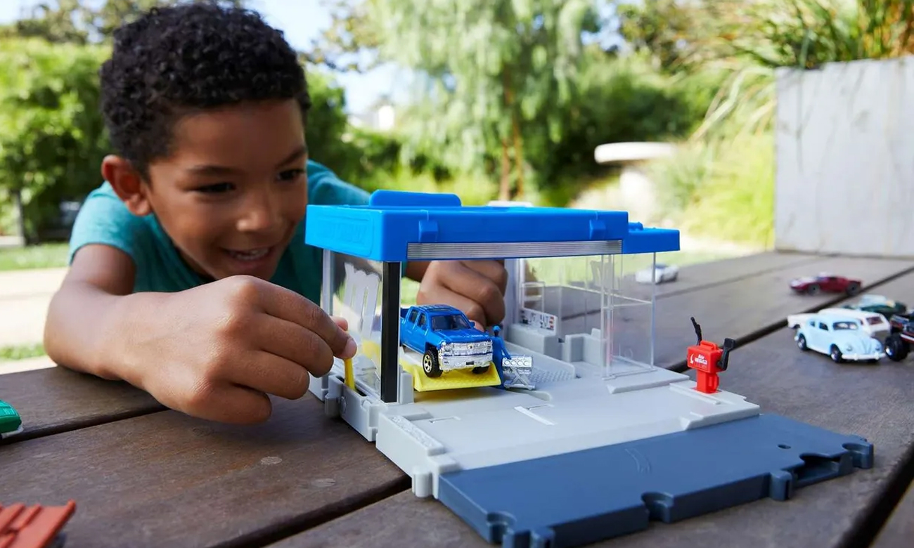Mattel Matchbox Prawdziwe Przygody Warsztat samochodowy