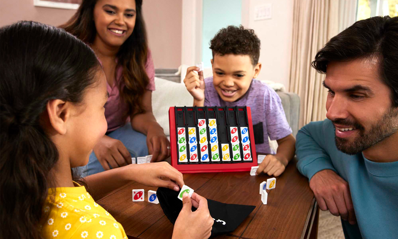 Mattel UNO Quatro