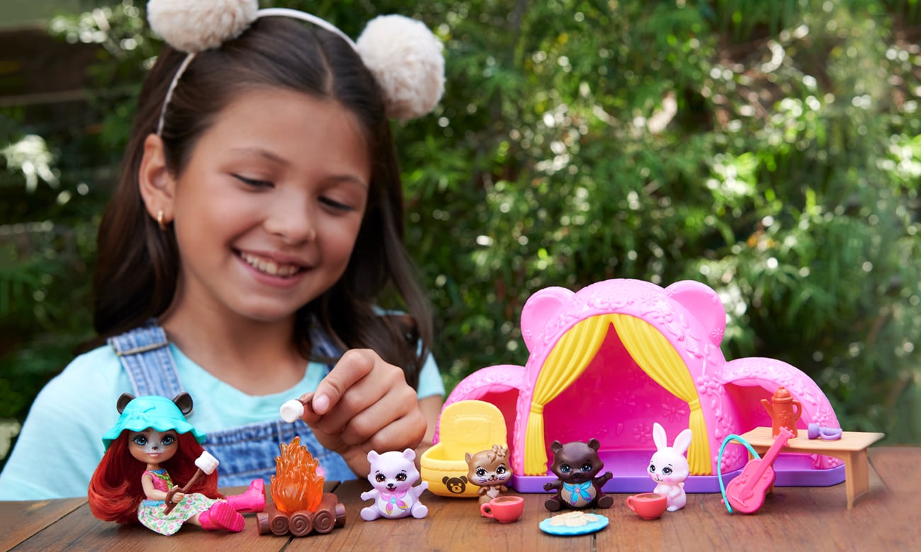 Mattel Enchantimals Wycieczka pod namiot + Lalka miś