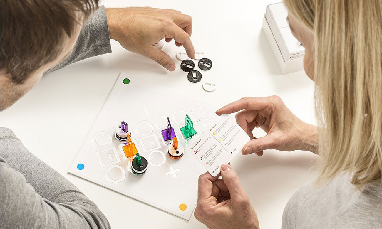 Jeu de questions-réponses TACTIC 41339 - iKnow Mini Innovations