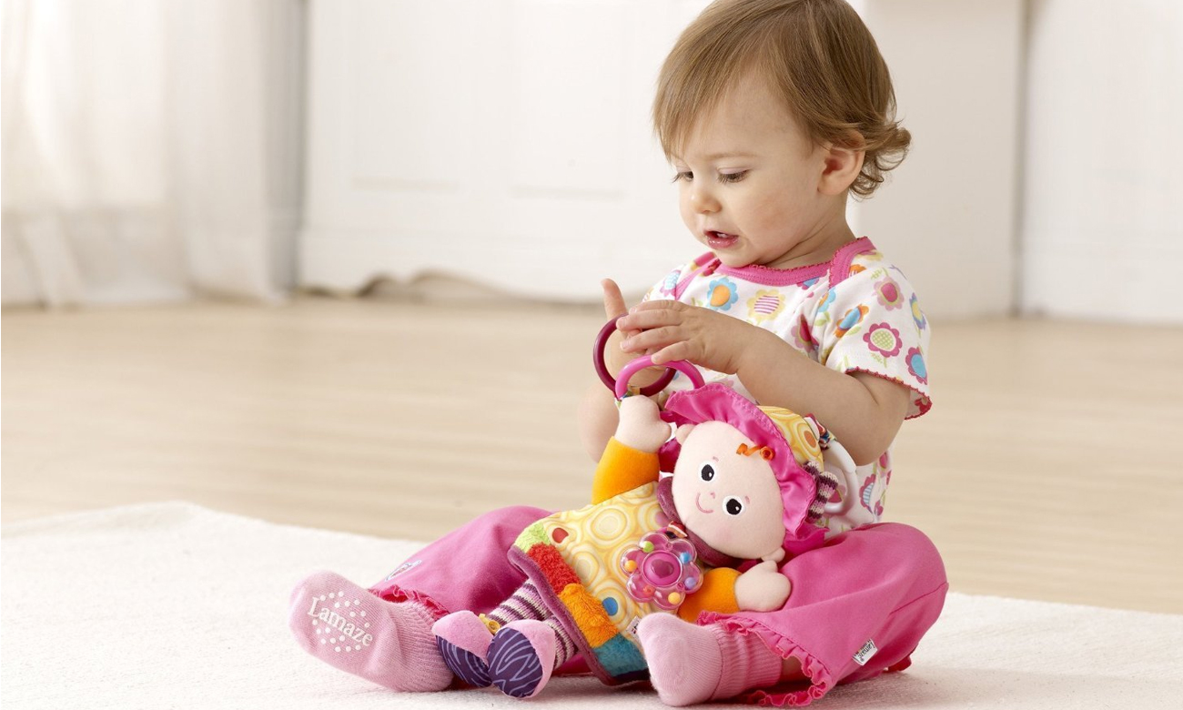 TOMY Lamaze wibrujący robaczek